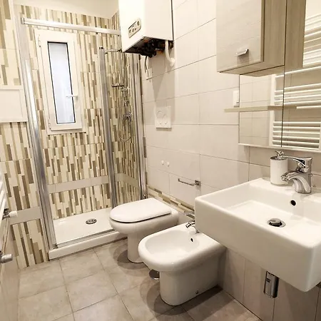 Laterano White - Colosseo Apartamento *