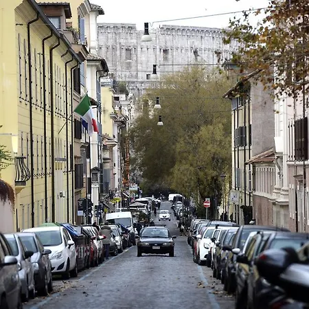 Laterano White - Colosseo * Rom